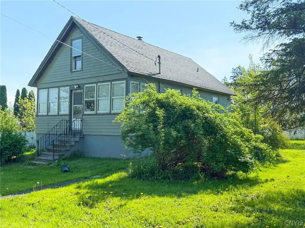 16 1st Street, Yorkville, NY 13495 - #1