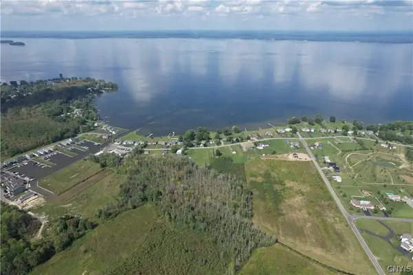 03 Hitchcock Point Road, Bridgeport, NY 13037