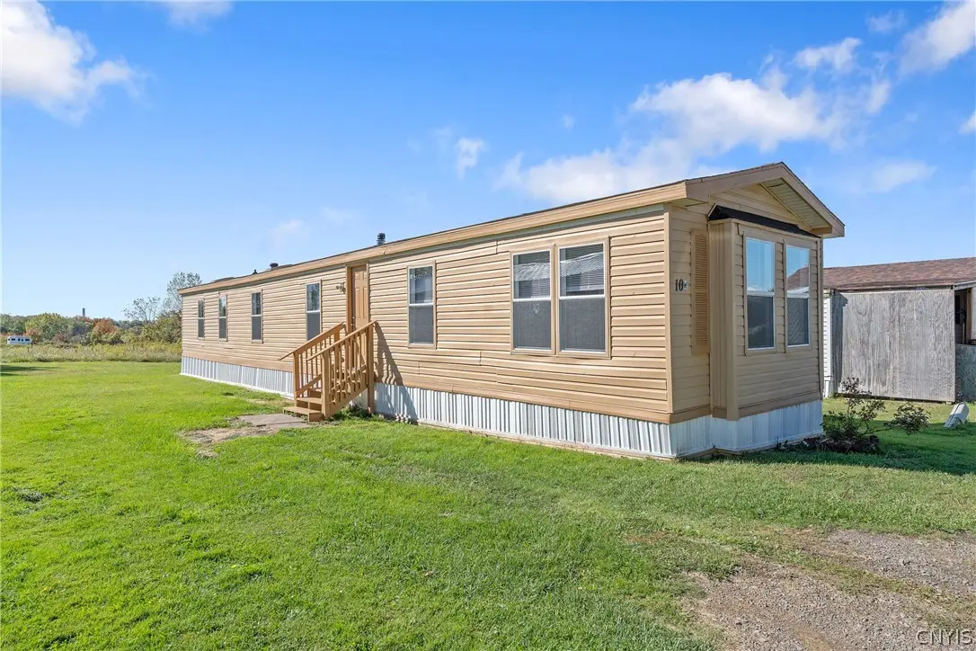 956 Middle Road #10W, Oswego, NY 13126 - #1