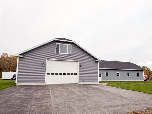 651 Middle Road, Oswego, NY 13126