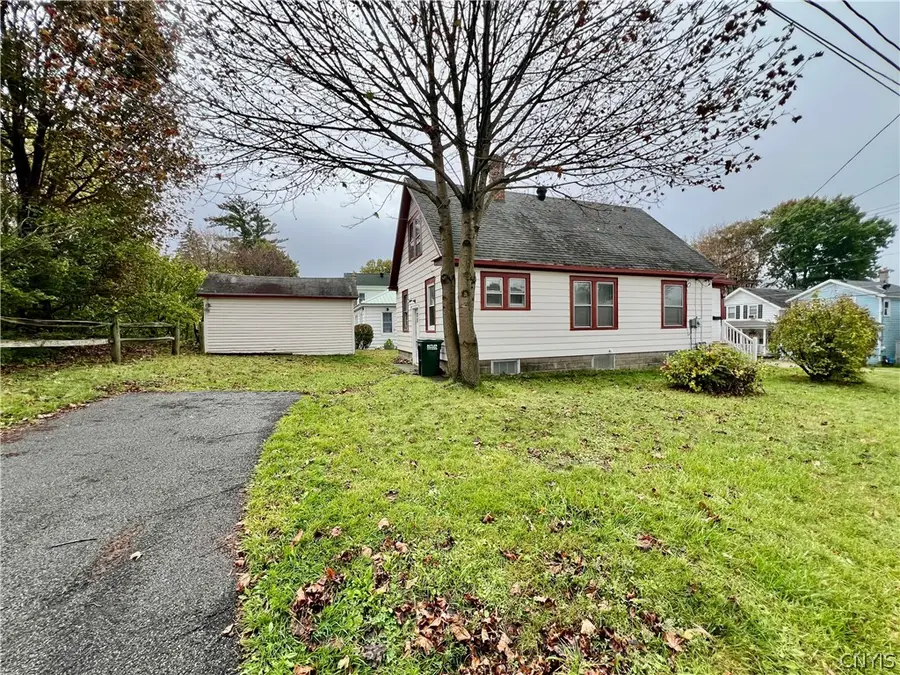 219 E 5th Street, Oswego, NY 13126 - #2