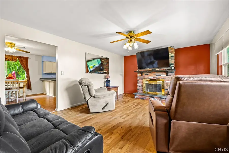 523 Woodhaven Road, Utica, NY 13502 - #3