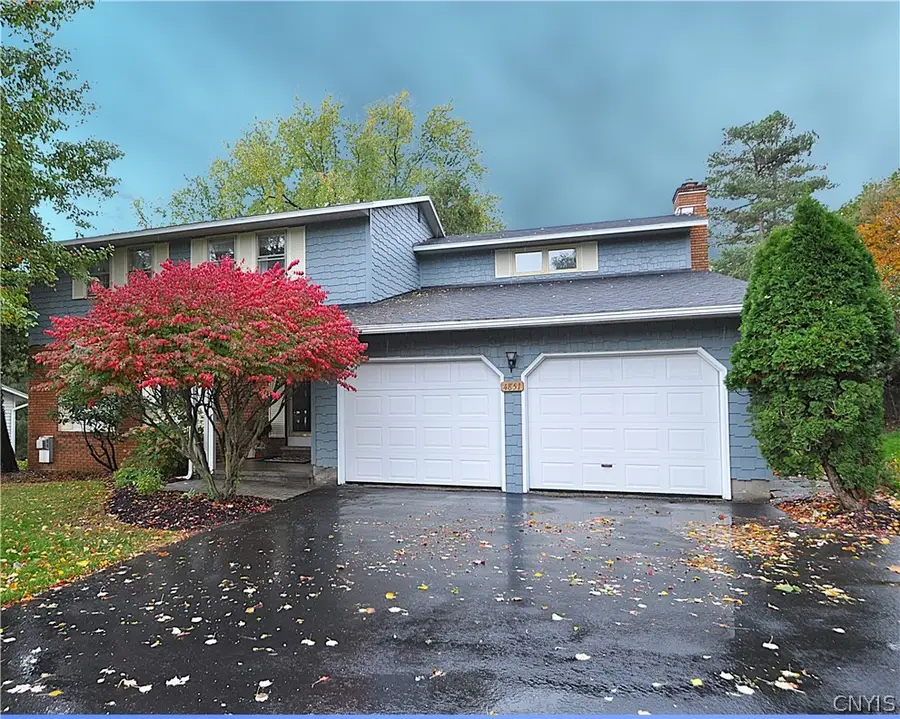 4851 Pembroke Dr, Manlius, NY 13104 - #2