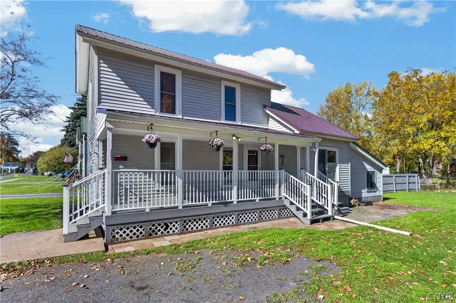 210 Wilson Ave, Canastota, NY 13032 - #2