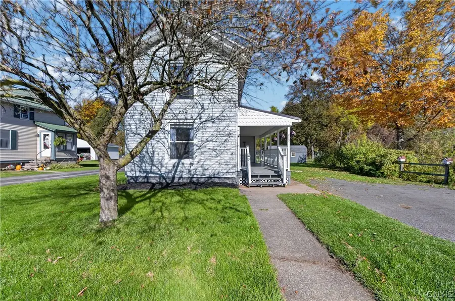 210 Wilson Ave, Canastota, NY 13032 - #3