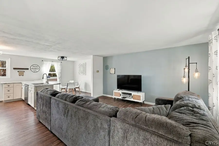 4104 Wafer Ash Way, Liverpool, NY 13090 - #3