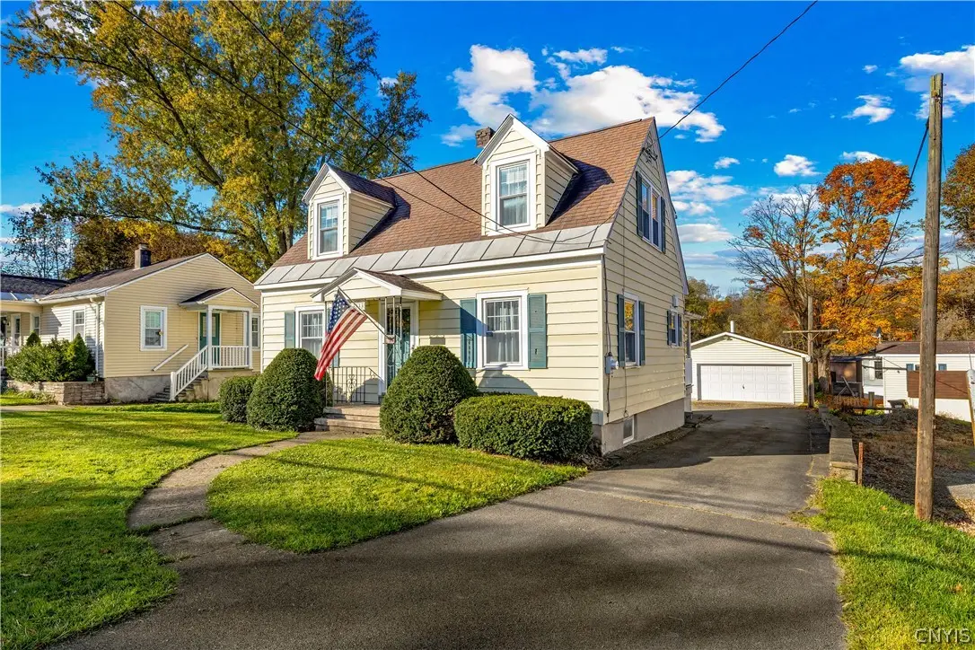 3833 Oneida Street, New Hartford, NY 13413 - #1