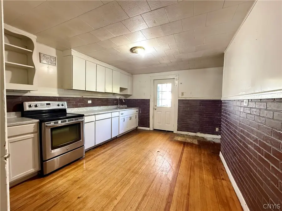 303 E German Street, Herkimer, NY 13350 - #3