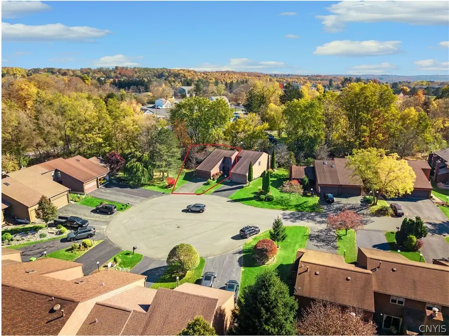 4630 Wisteria Circle, Manlius, NY 13104 - #3