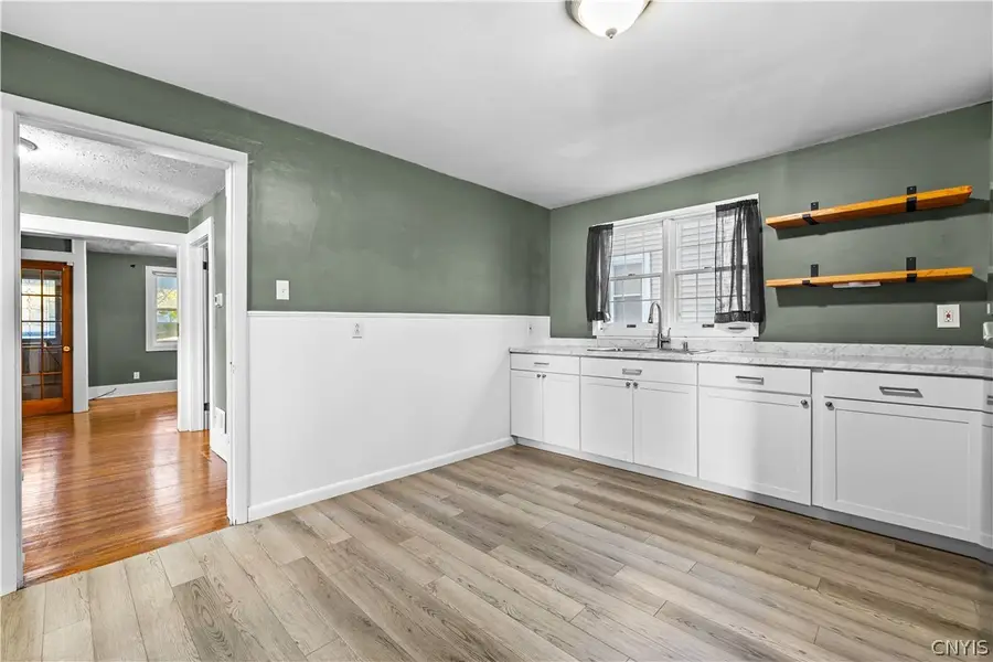 54 Burrstone Road, New York Mills, NY 13417 - #3
