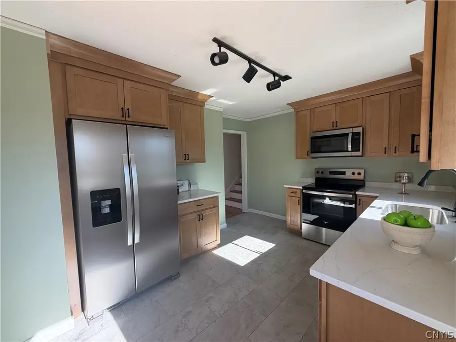 8326 Seneca Turnpike, New Hartford, NY 13413 - #3