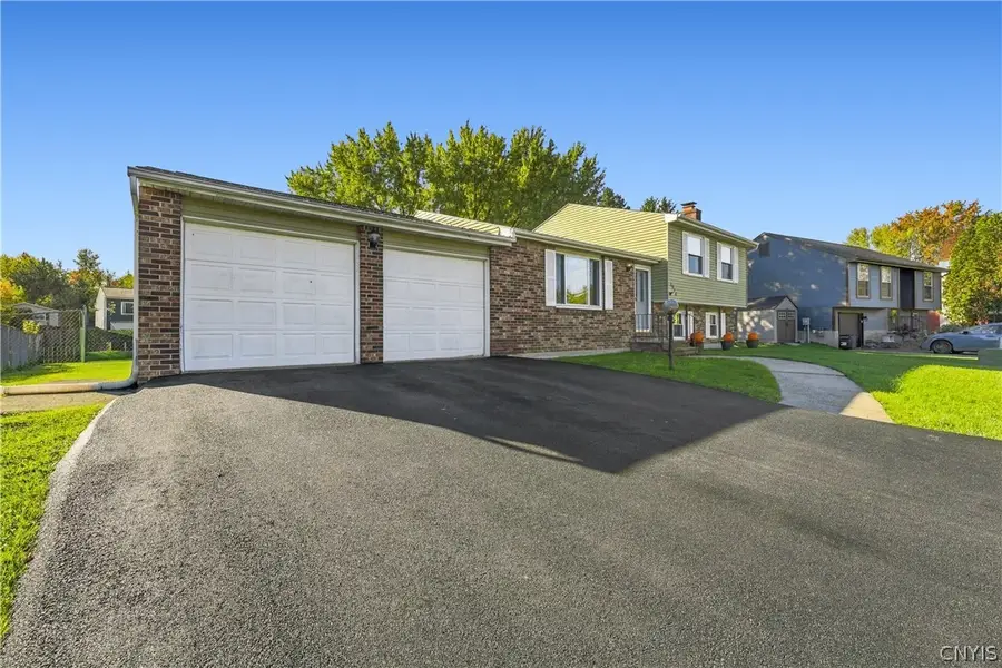 4938 Dahlia Circle, Liverpool, NY 13088 - #3