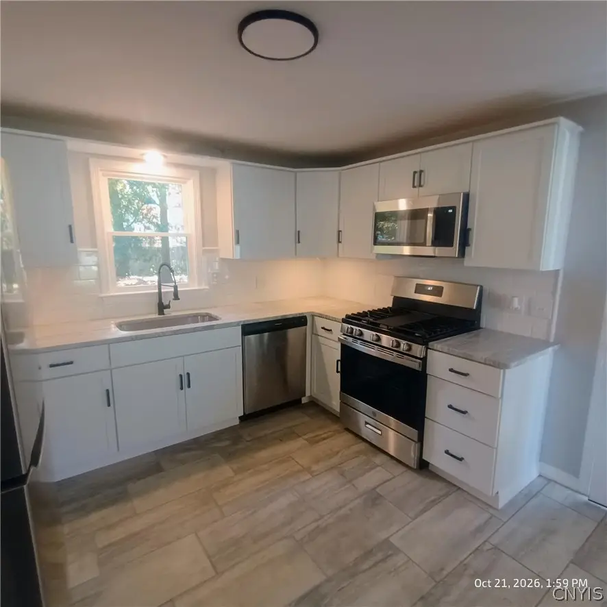 705 Palmer Drive, Syracuse, NY 13212 - #3
