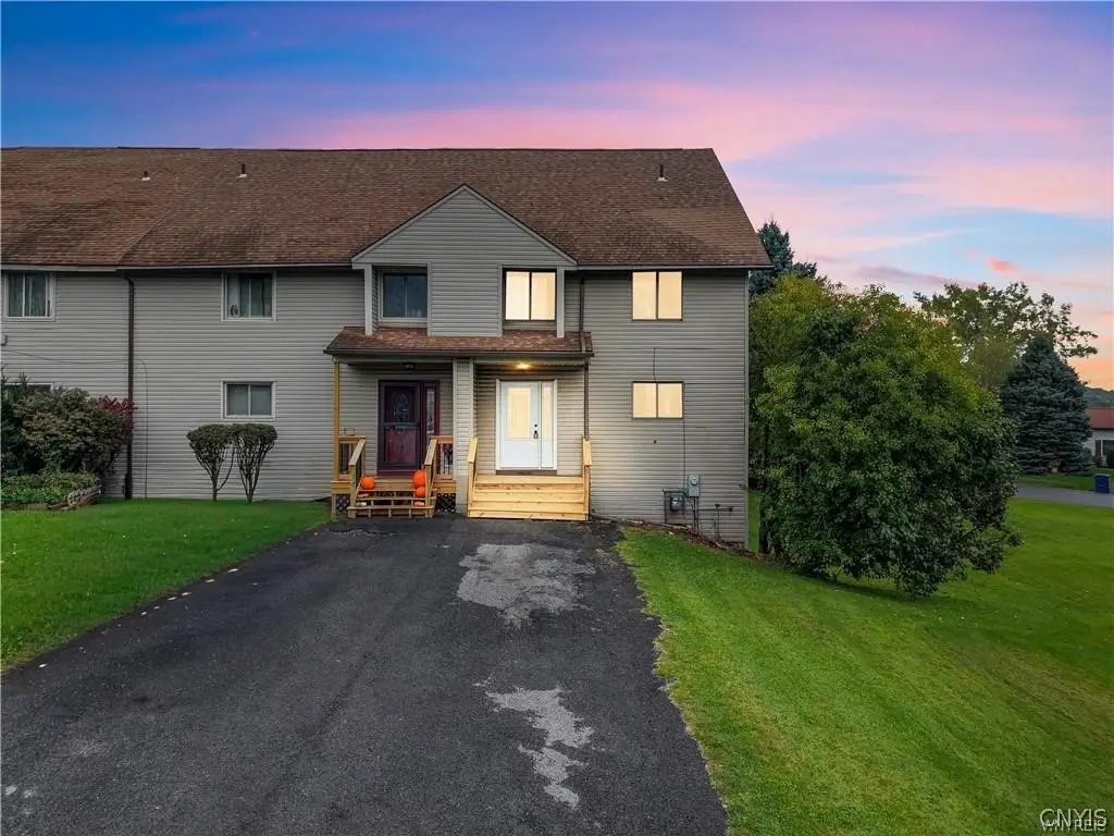 100 Signal Ridge, Syracuse, NY 13209 - #1