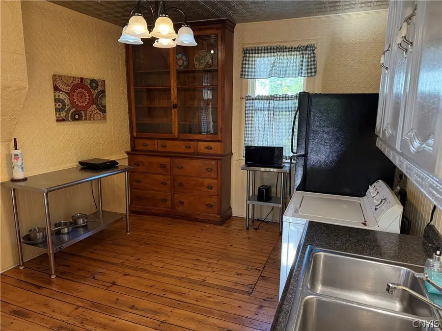 1128 Schuyler Street, Utica, NY 13502 - #3