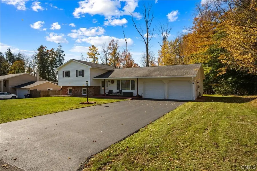 15 Chateau Drive, Whitesboro, NY 13492 - #2