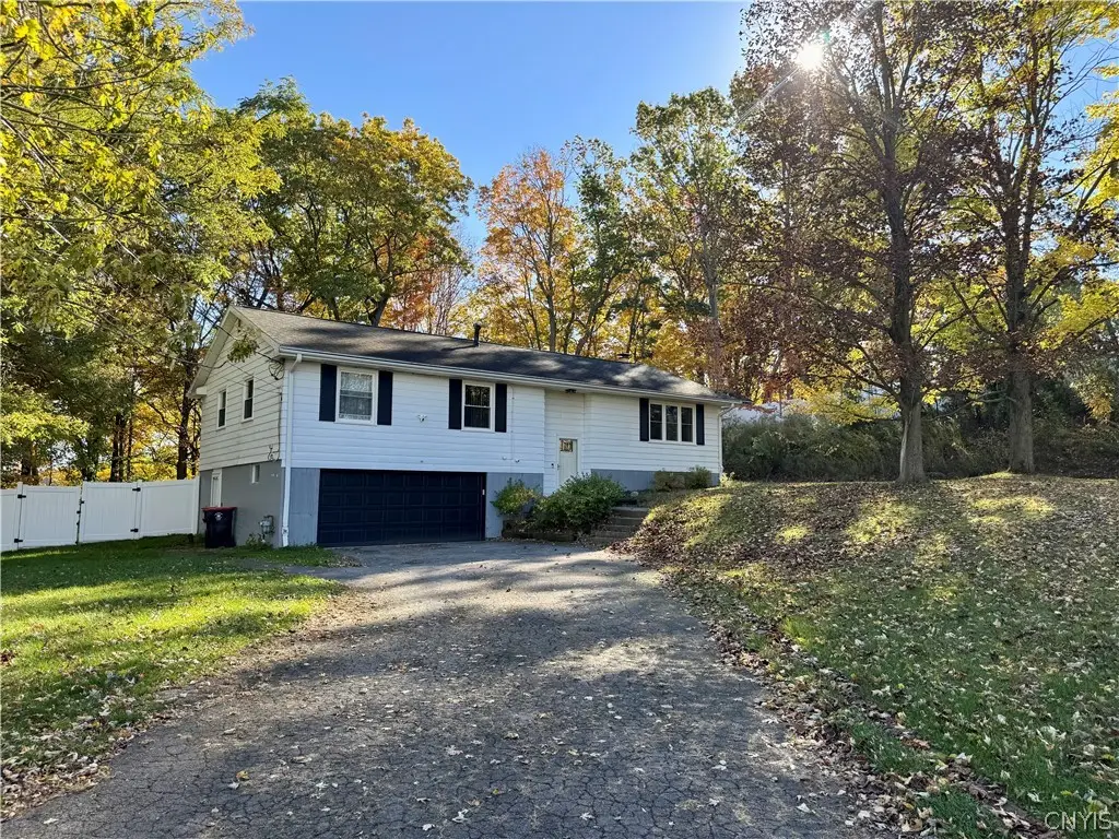 126 Jay Street, Chittenango, NY 13037 - #1