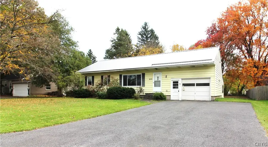101 Clarence Drive, Syracuse, NY 13212 - #2