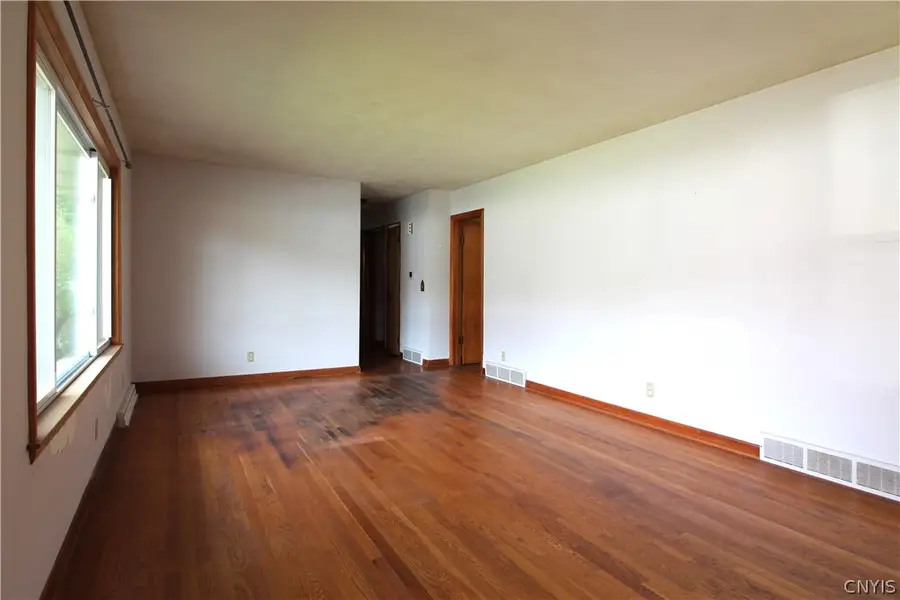 101 Clarence Drive, Syracuse, NY 13212 - #3