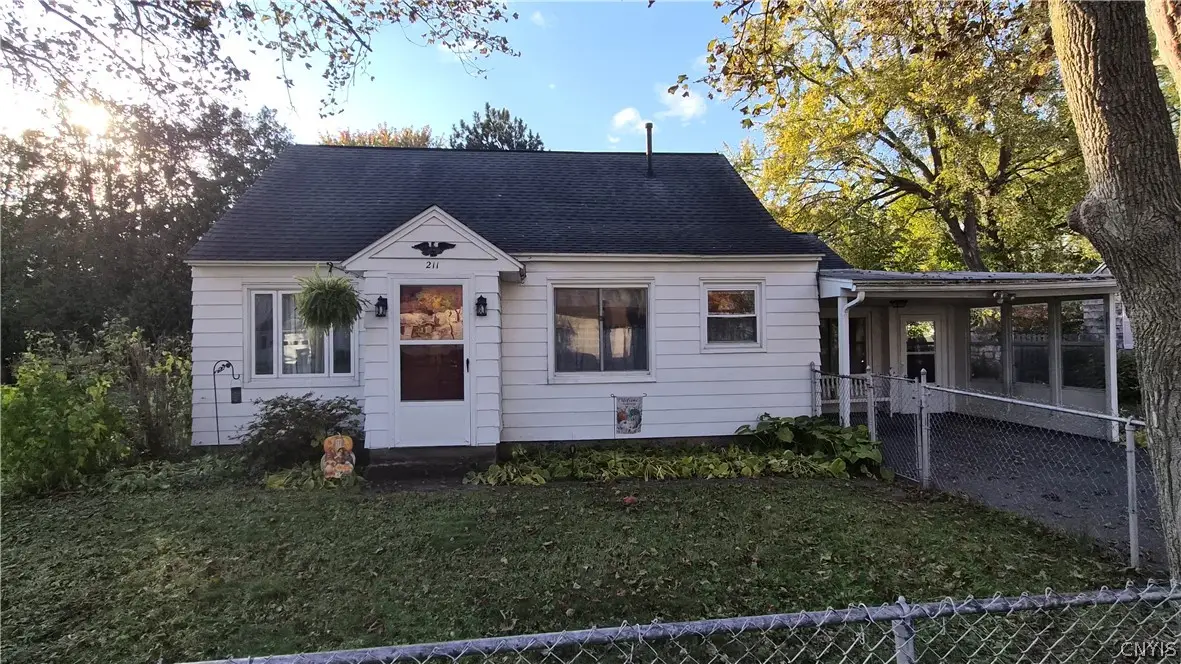 211 Hyland Drive, Syracuse, NY 13212 - #1