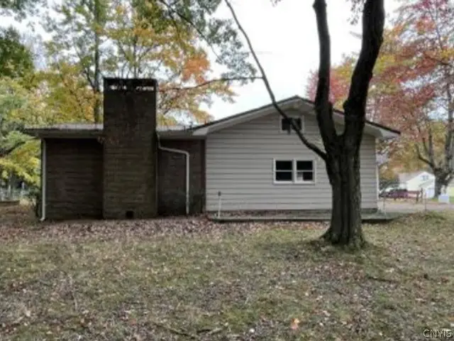 21 Woodward Drive, Fredonia, NY 14063 - #2
