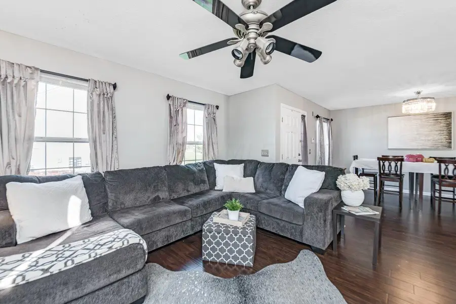 7088 Fonso Drive, New Albany, OH 43054 - Image #2