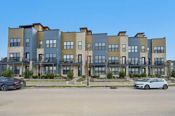 2290 Quarry Trails Drive, Columbus, OH 43228