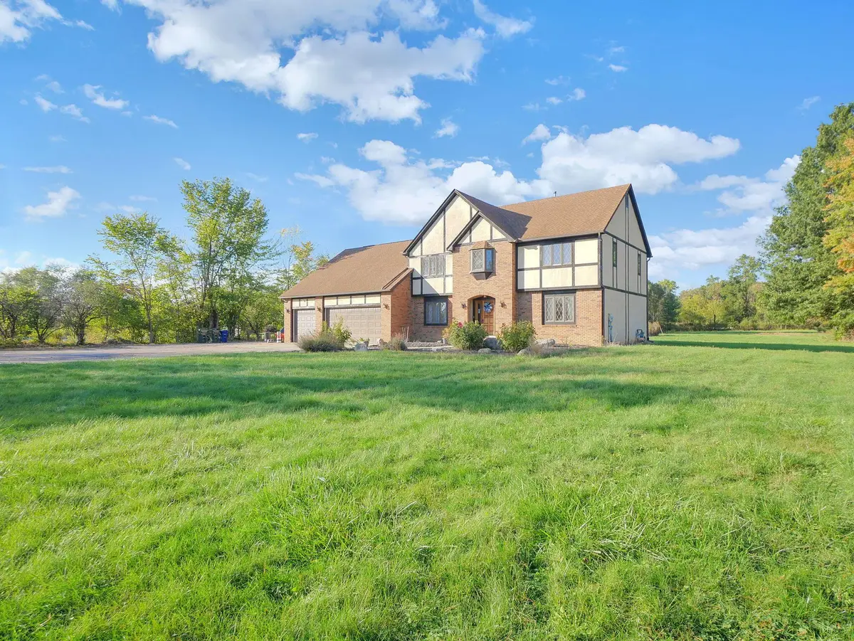 2520 Mccutcheon Road, Columbus, OH 43219 - Image #1