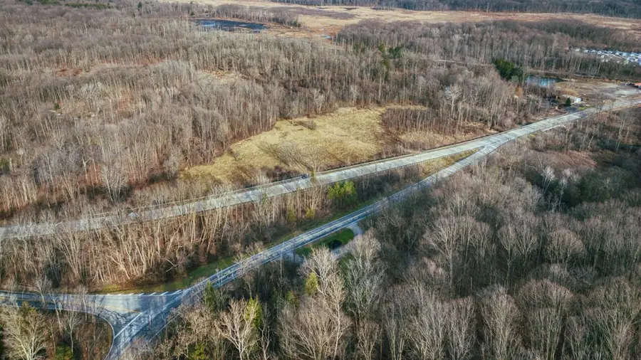 7687 Ravenna Road, Hudson, OH 44236 - Image #2