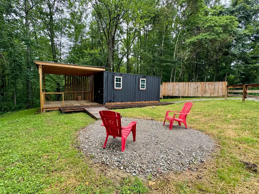 10885 Oak Grove Road, Cumberland, OH 43732 - Image #2