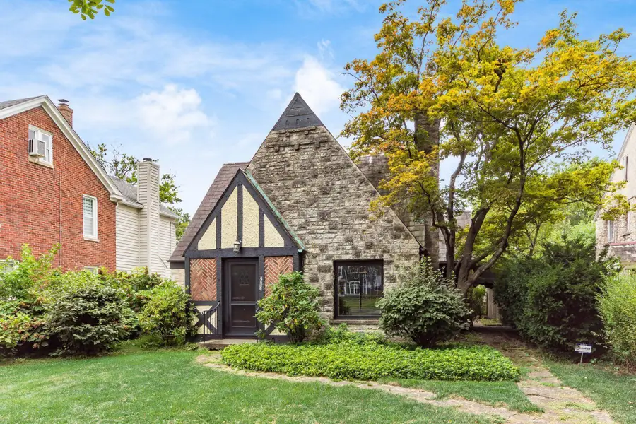 2717 E Broad Street, Bexley, OH 43209 - Image #2