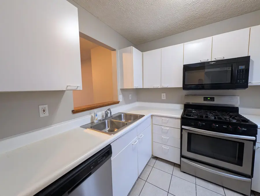 201 Macenroe Drive, Blacklick, OH 43004 - Image #2