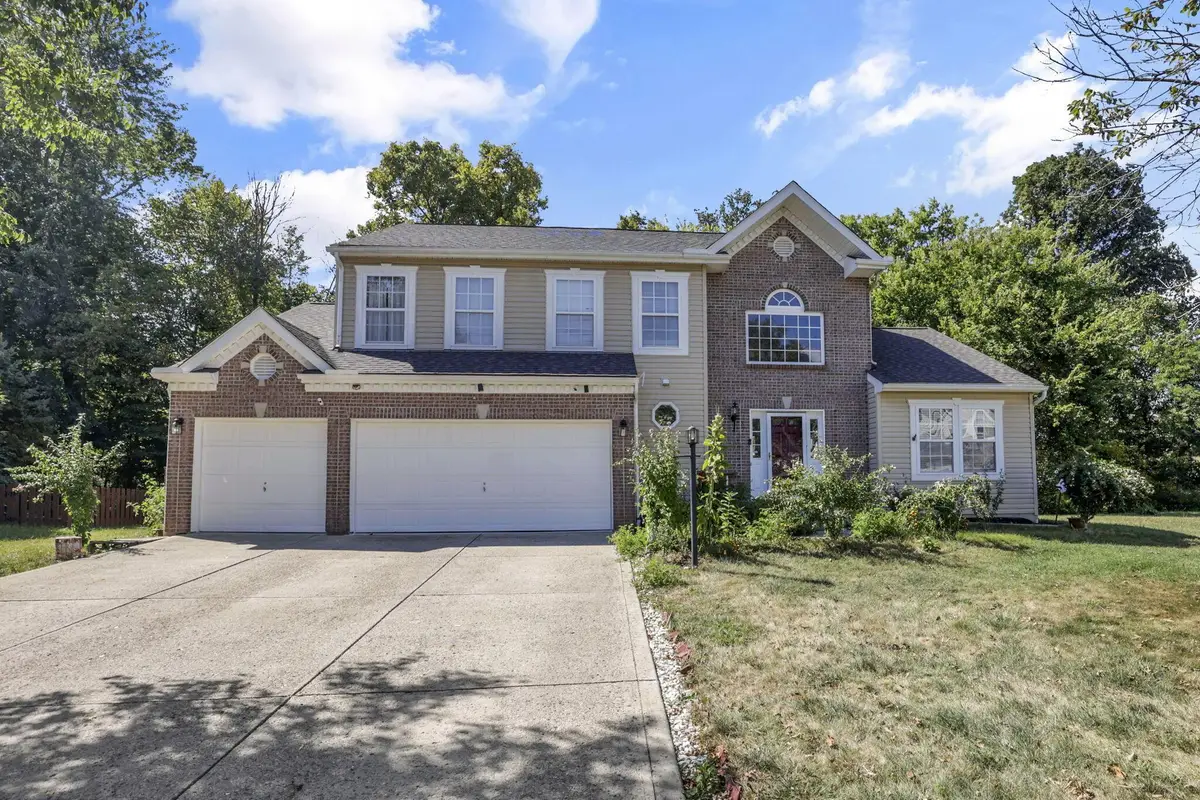 87 Knights Bridge Drive W, Pickerington, OH 43147 - Image #1