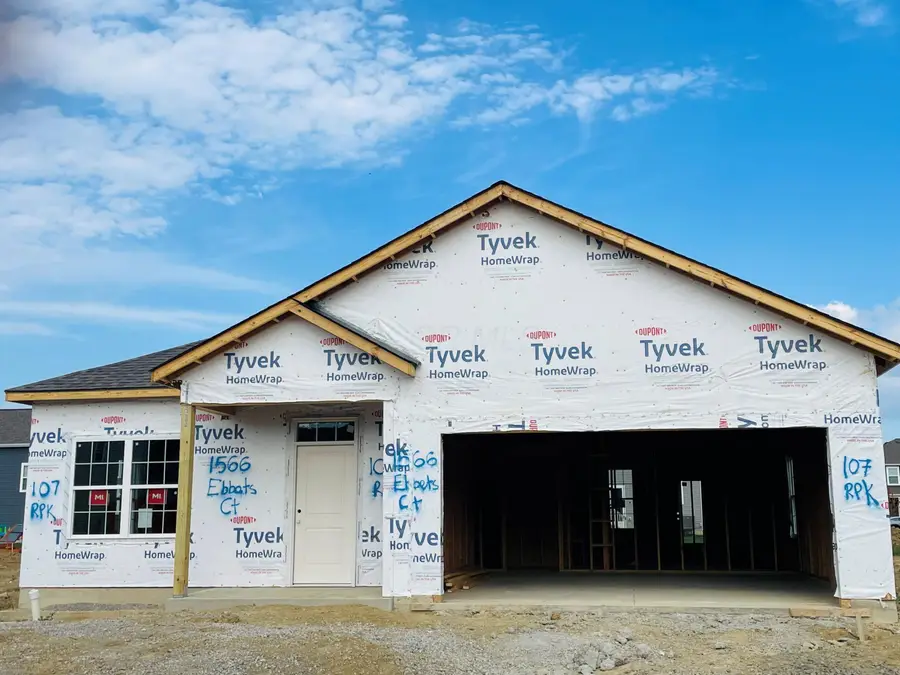 1566 Ebbets Court, Columbus, OH 43228 - Image #3