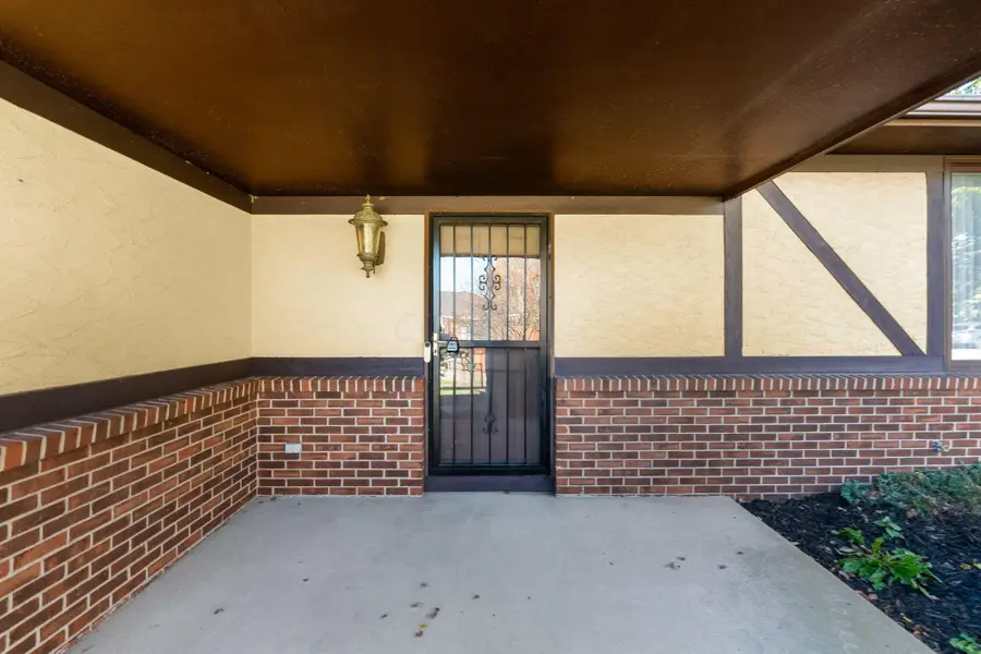 3153 Scenic Way, Grove City, OH 43123 - Image #3