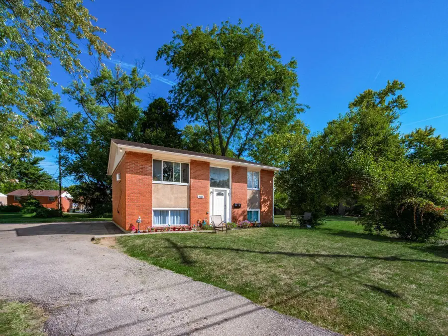 780 Moon Road, Columbus, OH 43224 - Image #2