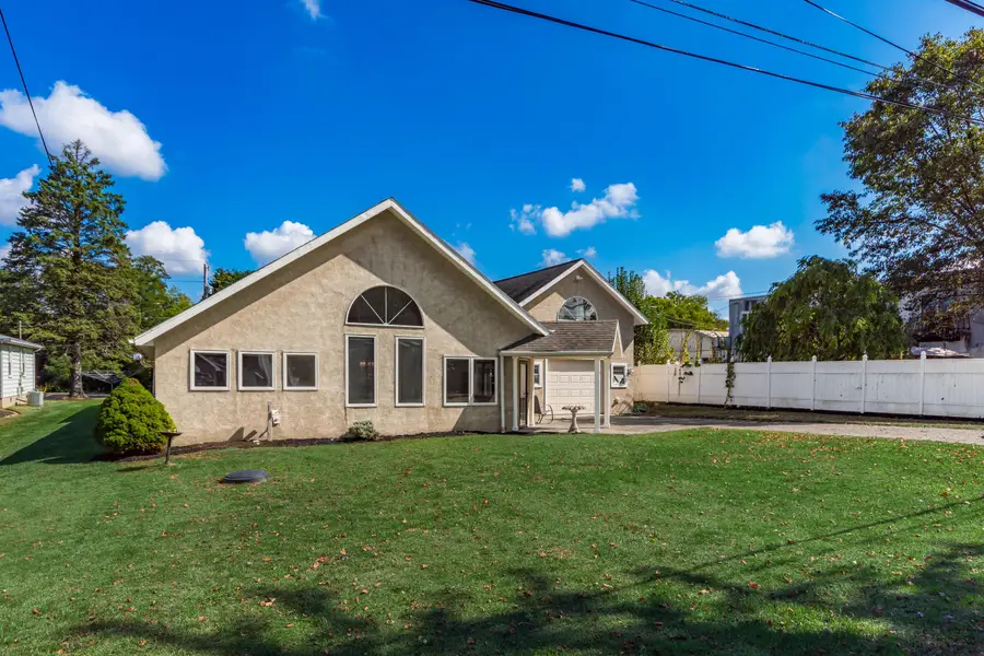 73 E North Street, Lithopolis, OH 43136 - Image #3