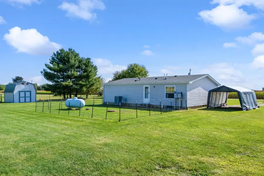 653 Burnett Road, Sabina, OH 45169 - Image #2