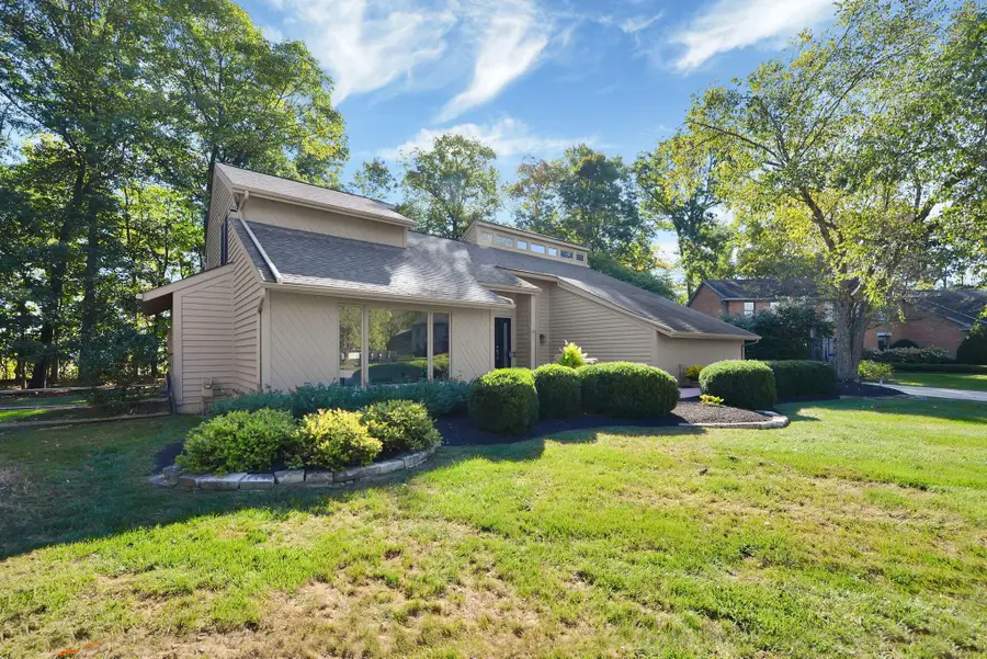 8292 Breckenridge Way, Columbus, OH 43235 - Image #3