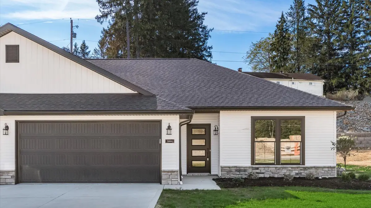 3444 Jamestown Drive, Zanesville, OH 43701 - Image #1