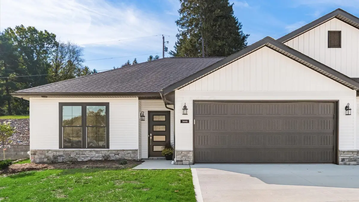 3446 Jamestown Drive, Zanesville, OH 43701 - Image #1