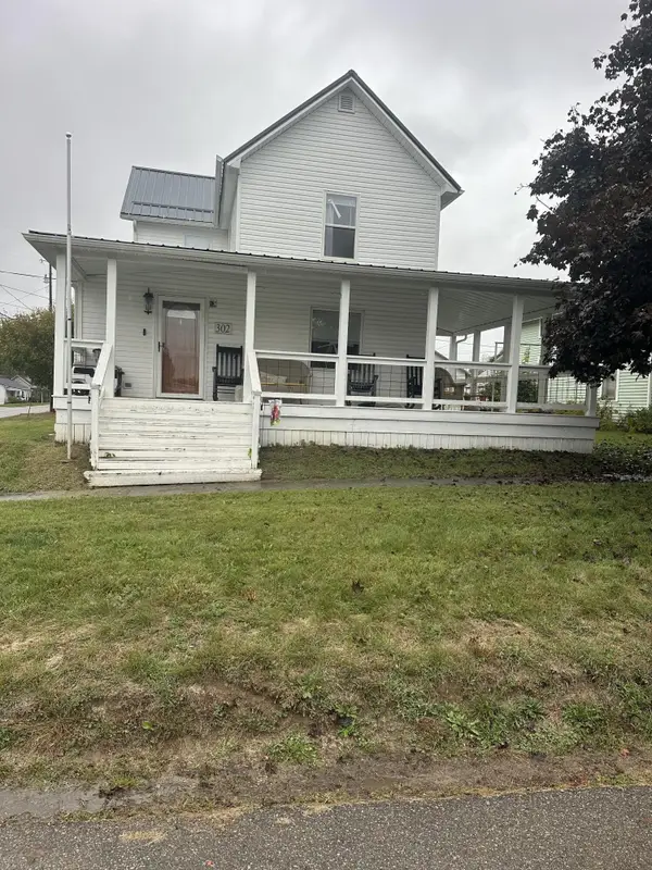 302 N Elizabeth Street, Junction City, OH 43748