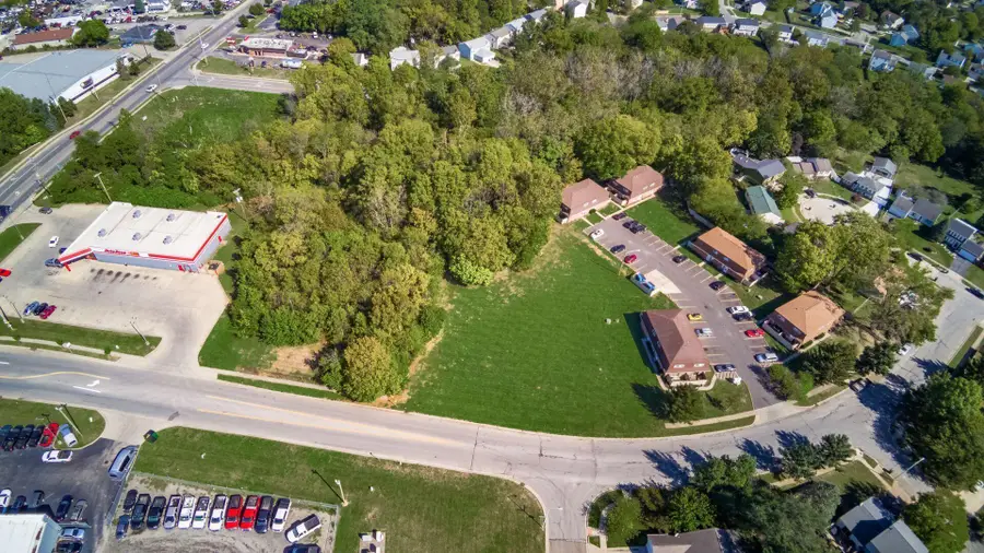 2210 October Ridge Drive, Columbus, OH 43223 - Image #2