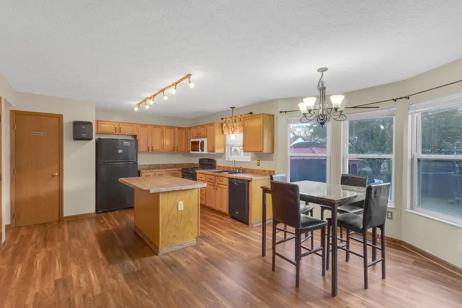 7659 Howell Park Drive, Pickerington, OH 43147 - Image #2