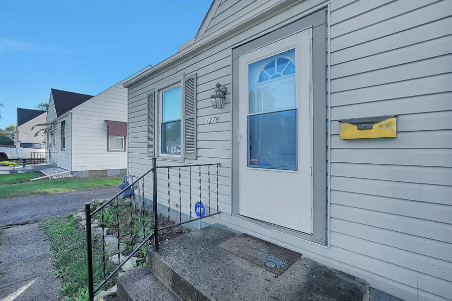 1279 Carolyn Avenue, Columbus, OH 43224 - Image #3