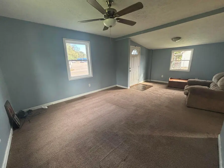 2036 Ridge Road, Zanesville, OH 43701 - Image #3