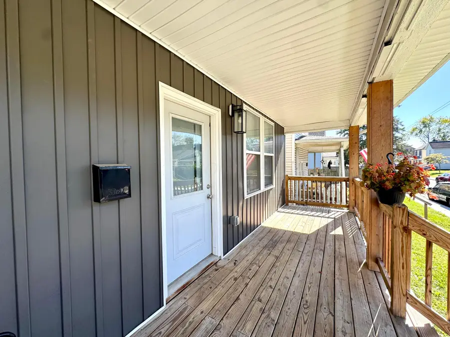 448 S Warren Avenue, Columbus, OH 43204 - Image #2