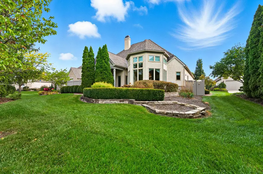 10010 Beckford Court, Powell, OH 43065 - Image #2