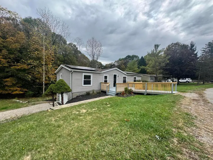 2975 Pleasant Drive Ne, Lancaster, OH 43130 - Image #2