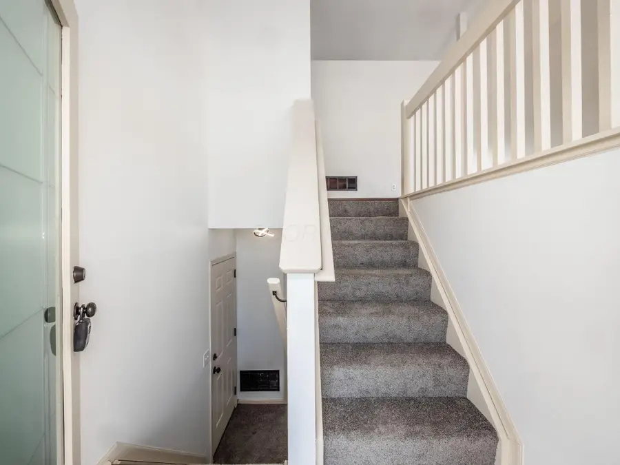 4655 Parkwick Drive, Columbus, OH 43228 - Image #3